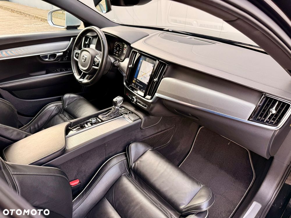 Volvo V90 T4 R-Design - 39