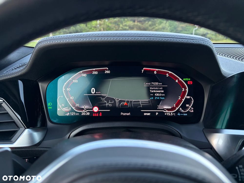 BMW Seria 3 330e M Sport - 15
