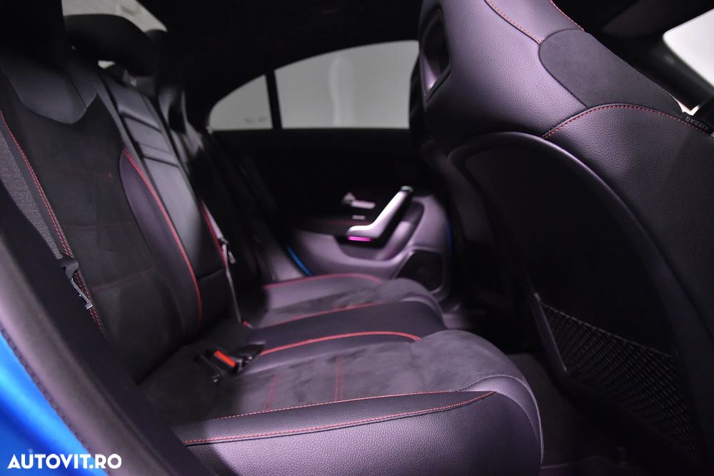 Mercedes-Benz CLA 200 MHEV Coupe - 12