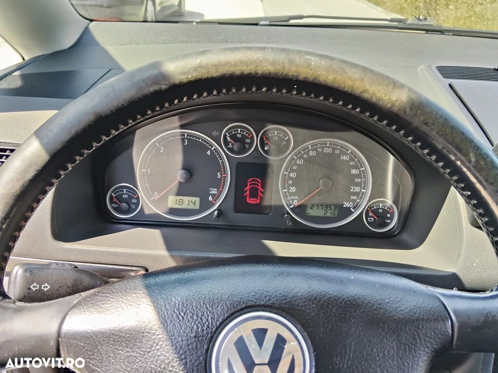 Volkswagen Sharan 2.0 TDI DPF Highline - 14