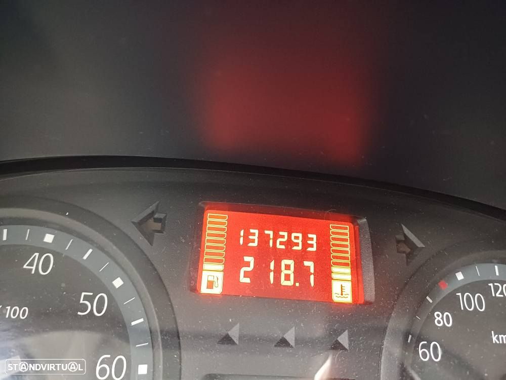 Renault Clio 1.2 16V Dynamique - 12