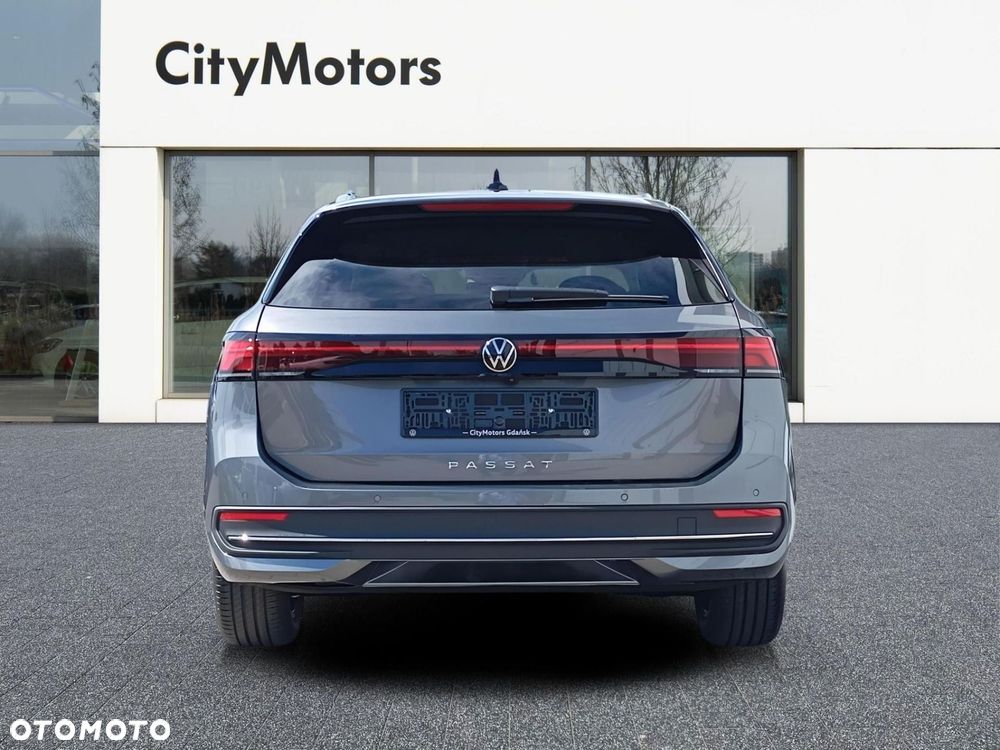 Volkswagen Passat - 7