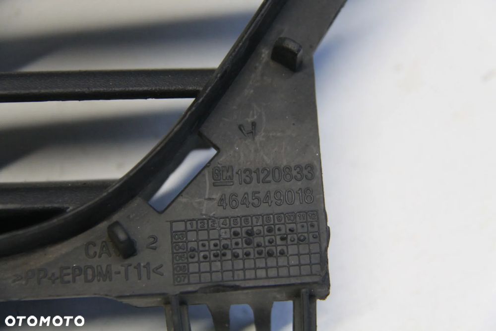 ATRAPA KRATKA ZDERZAKA OPEL CORSA C LIFT 13120833 - 2