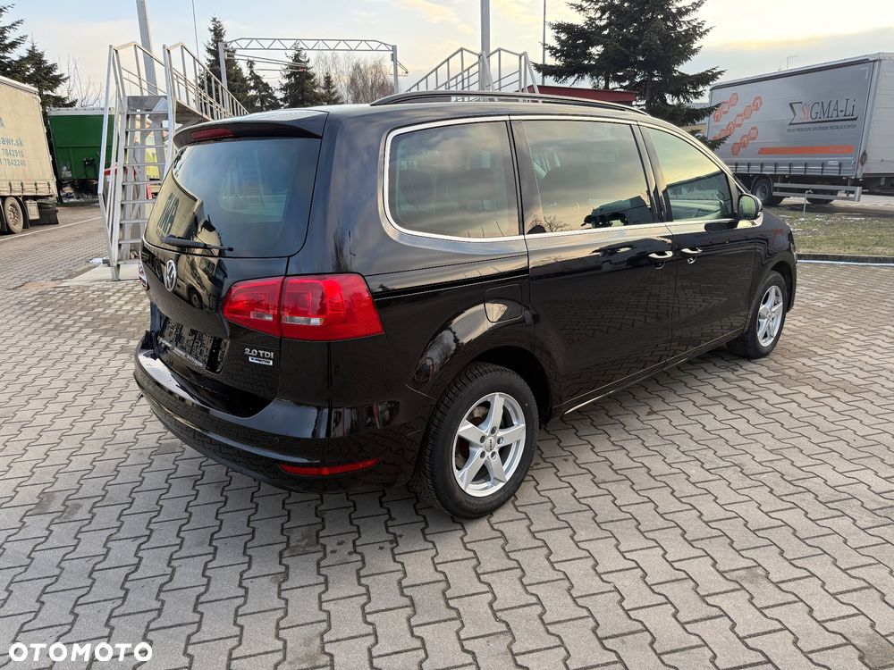 Volkswagen Sharan 2.0 TDI DSG BlueMotion Technology Comfortline - 3