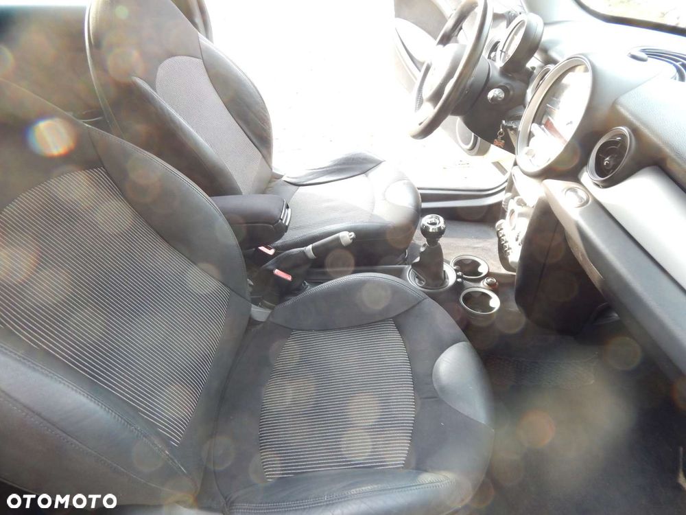 MINI Clubman - 18