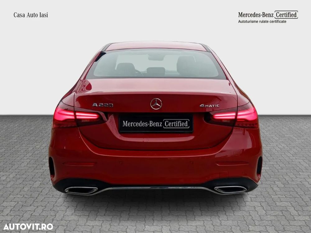 Mercedes-Benz A 220 4MATIC Aut. - 6