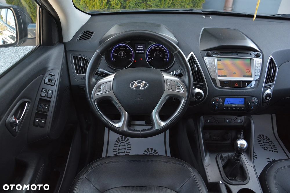 Hyundai ix35 1.7 CRDi 2WD blue Style - 17