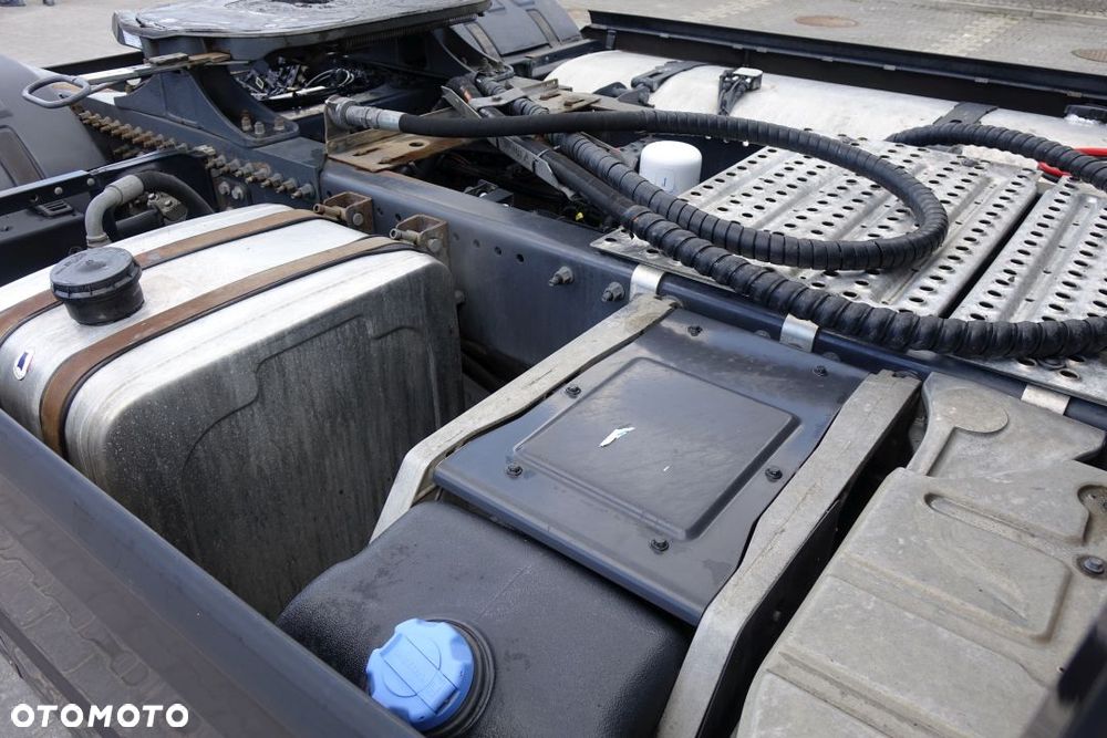 Volvo FH 500 GLOBETROTTER / EURO 6 / STANDARD / AUTOMAT / HYDRAULIKA / ALCOA - 15
