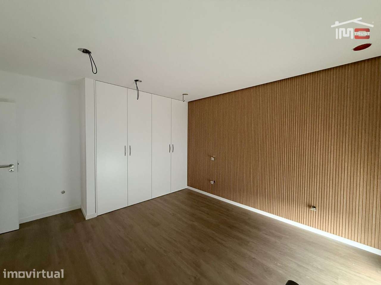 Moradia NOVA T3+1, a 5 min de Fátima - Grande imagem: 3/11