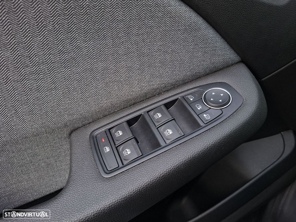 Renault Clio 1.0 TCe Techno - 19