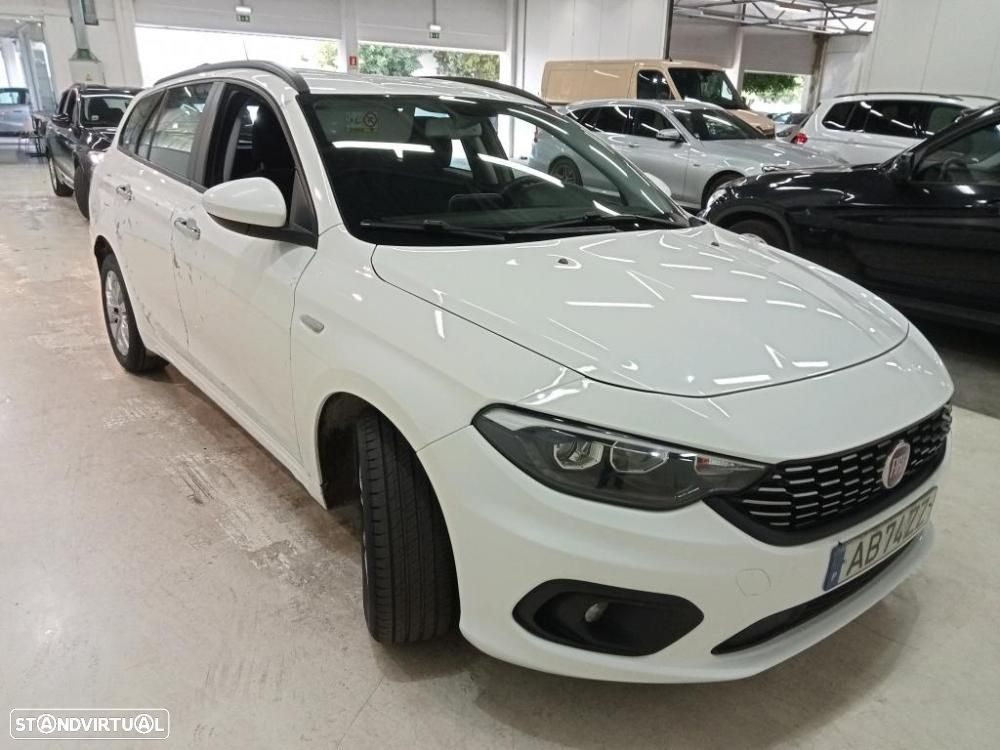 Fiat Tipo Station Wagon 1.3 M-Jet Lounge - 6