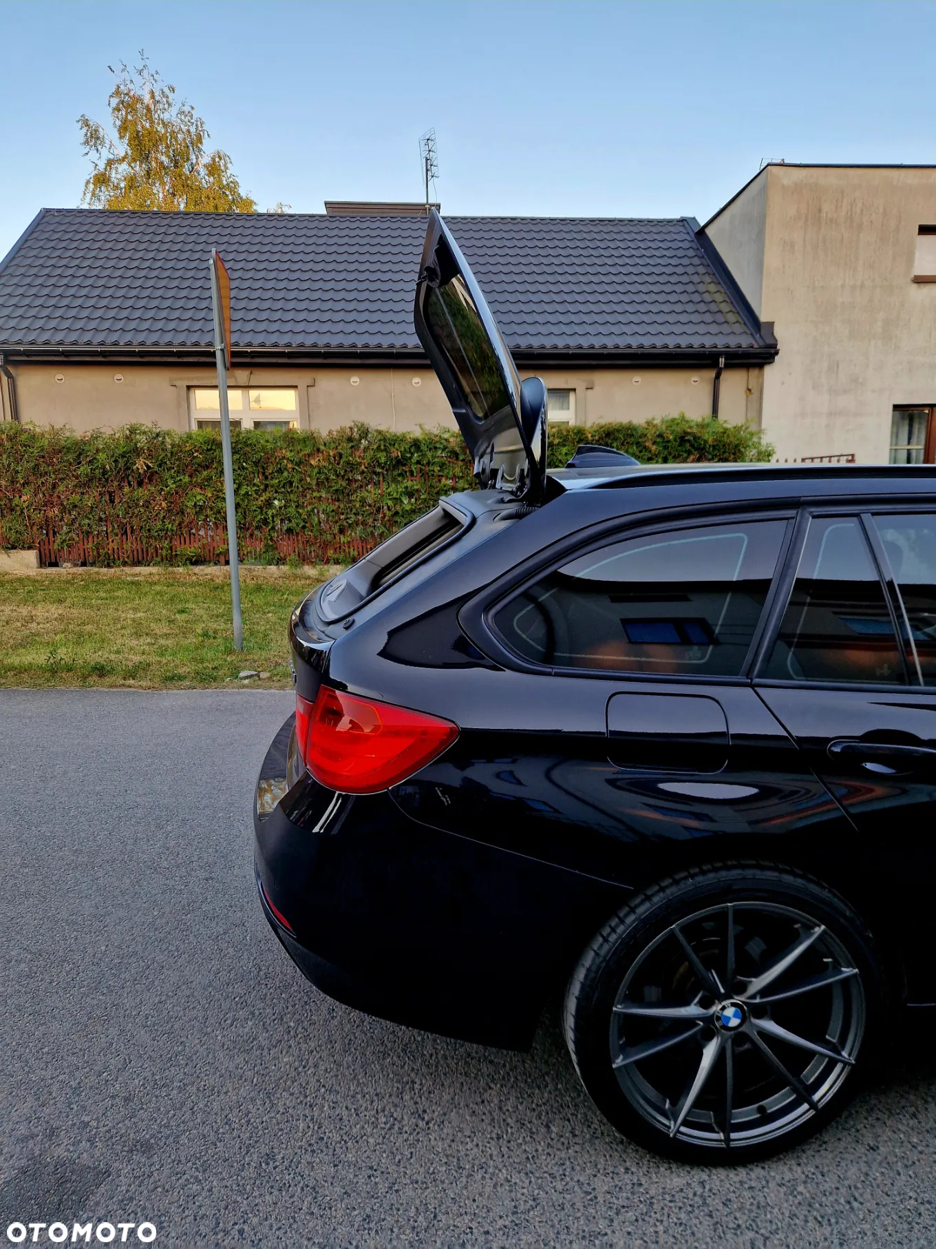BMW Seria 3 320d Touring Sport Line - 14
