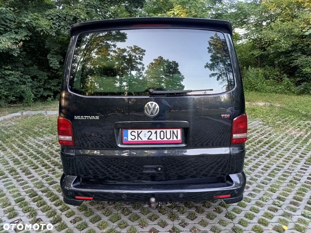 Volkswagen Multivan - 5