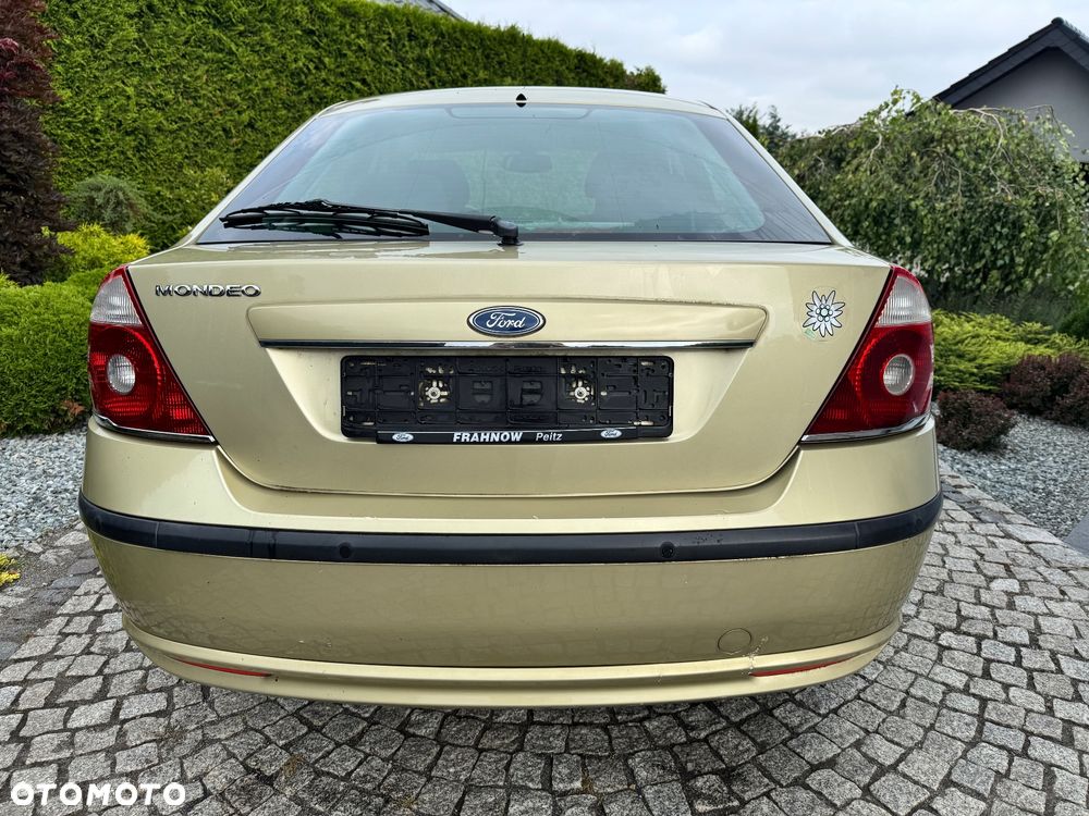 Ford Mondeo - 15