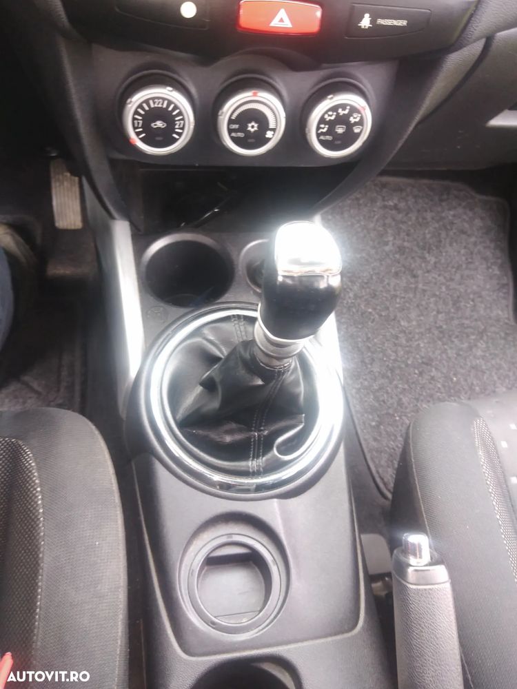 Mitsubishi ASX - 13