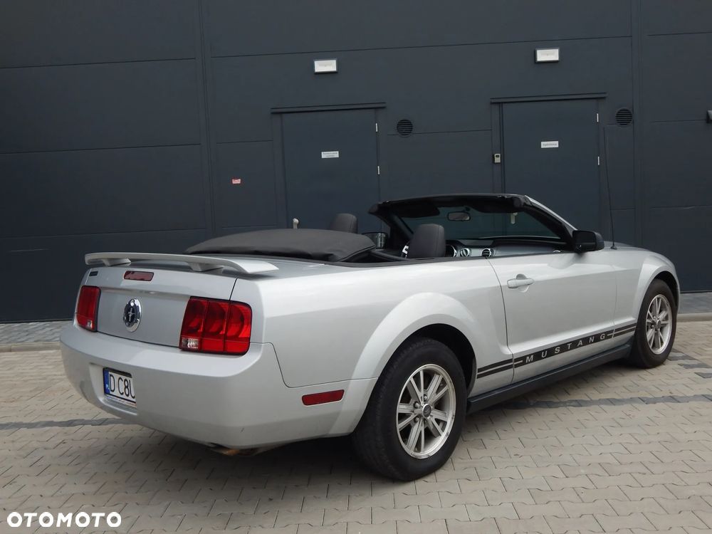 Ford Mustang - 17