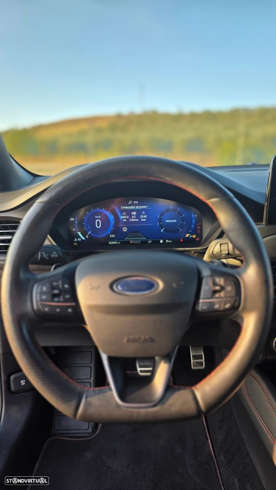 Ford Focus 1.0 EcoBoost Hybrid Aut. ST-LINE X - 6