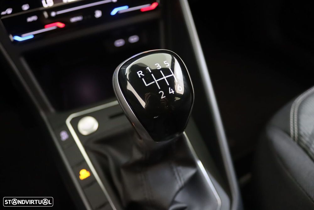 VW Taigo 1.0 TSI OPF R-Line - 12