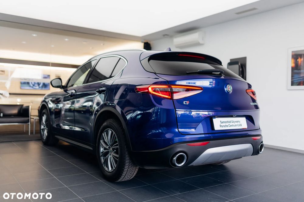 Alfa Romeo Stelvio 2.0 Turbo Q4 - 11
