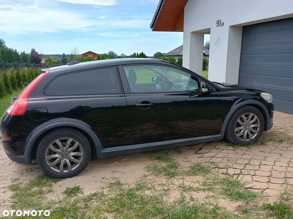 Volvo C30 D2 DRIVe Momentum - 2