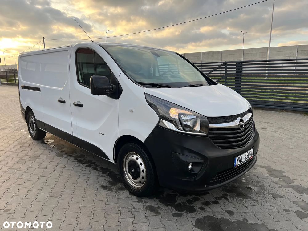 Opel Vivaro - 2