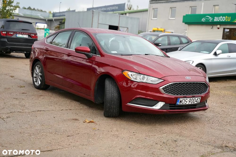 Ford Fusion - 4