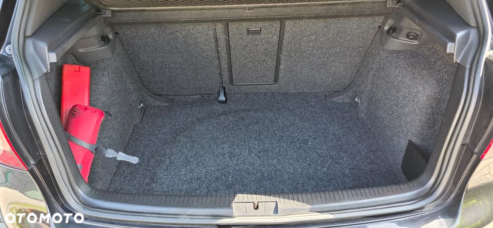 Volkswagen Golf 2.0 GTI DSG - 21