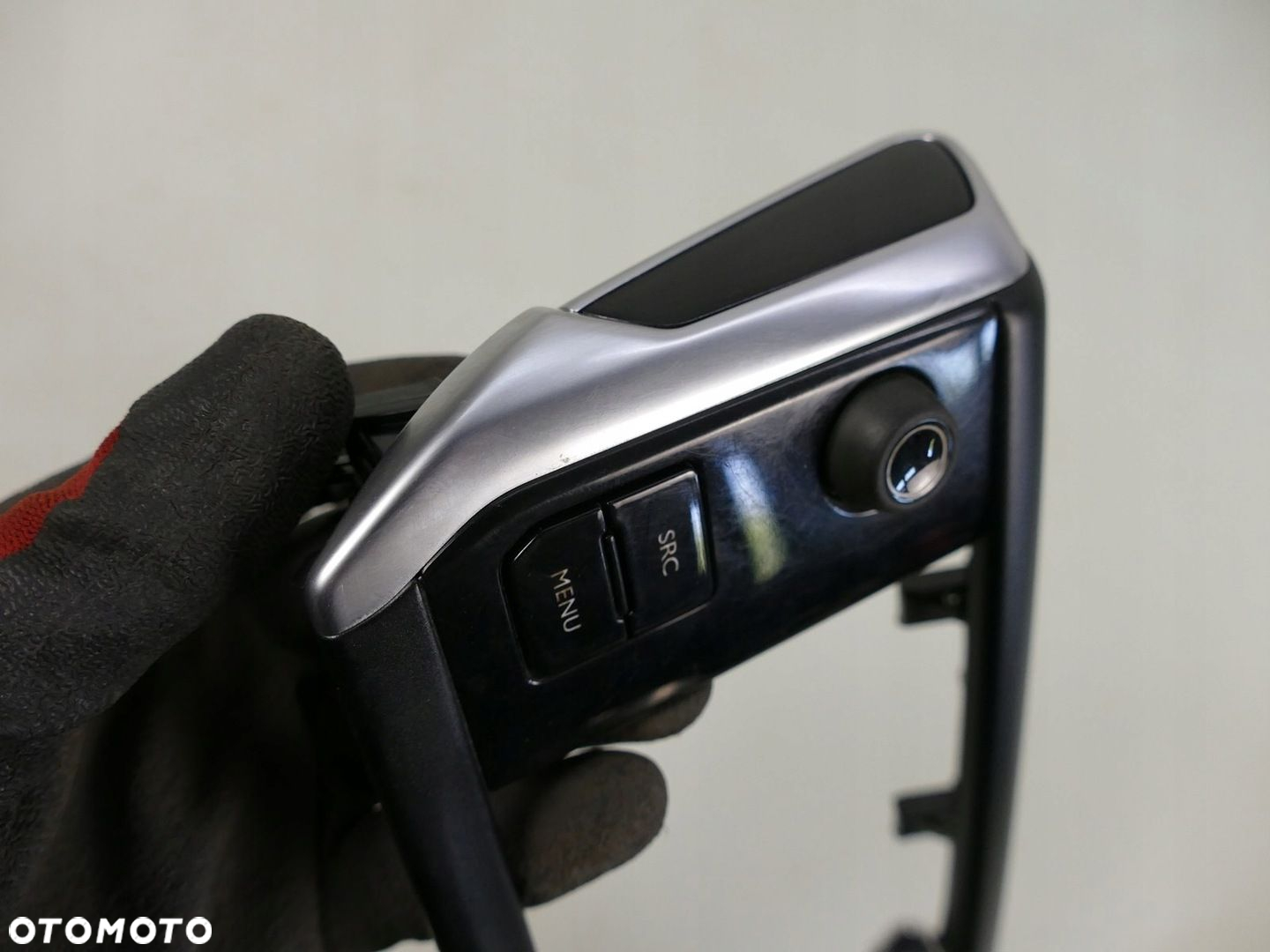 PEUGEOT 208 GTI RAMKA RADIA NAWIGACJI MONITORA - 2