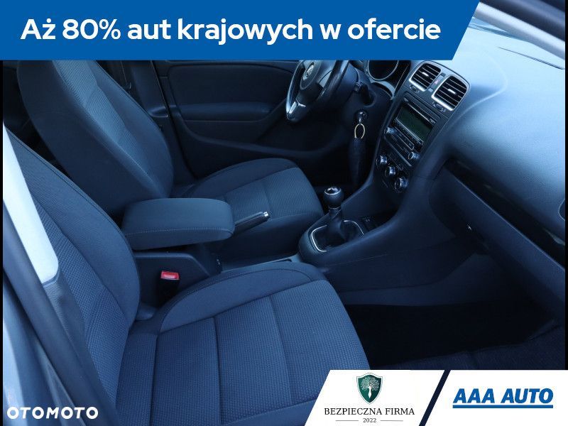 Volkswagen Golf - 11