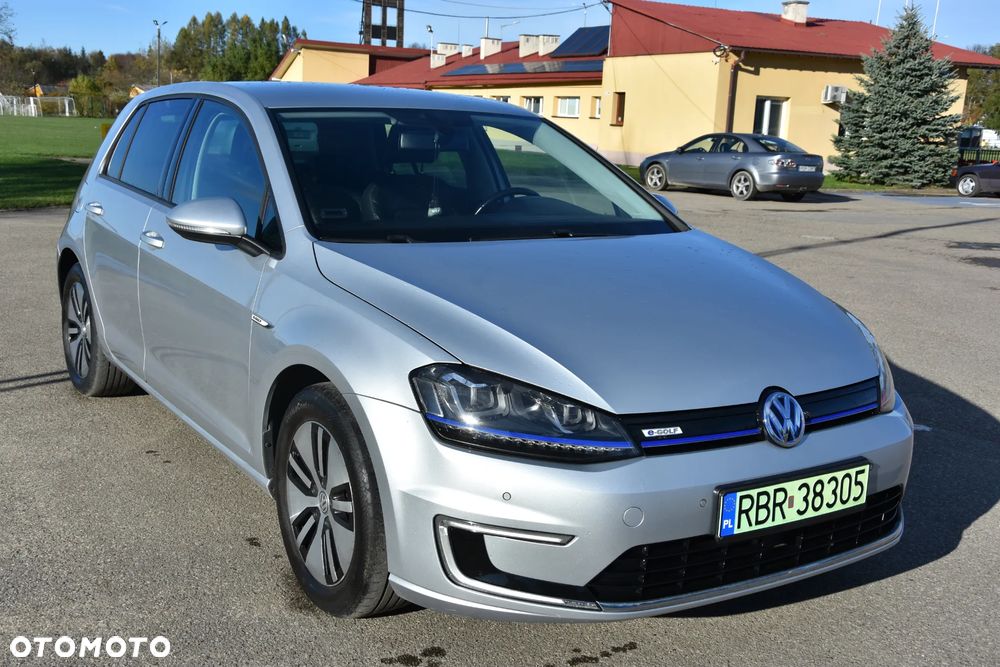 Volkswagen Golf e-Golf - 1
