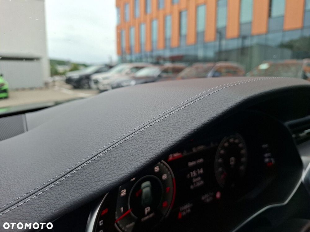 Audi A6 Allroad - 29