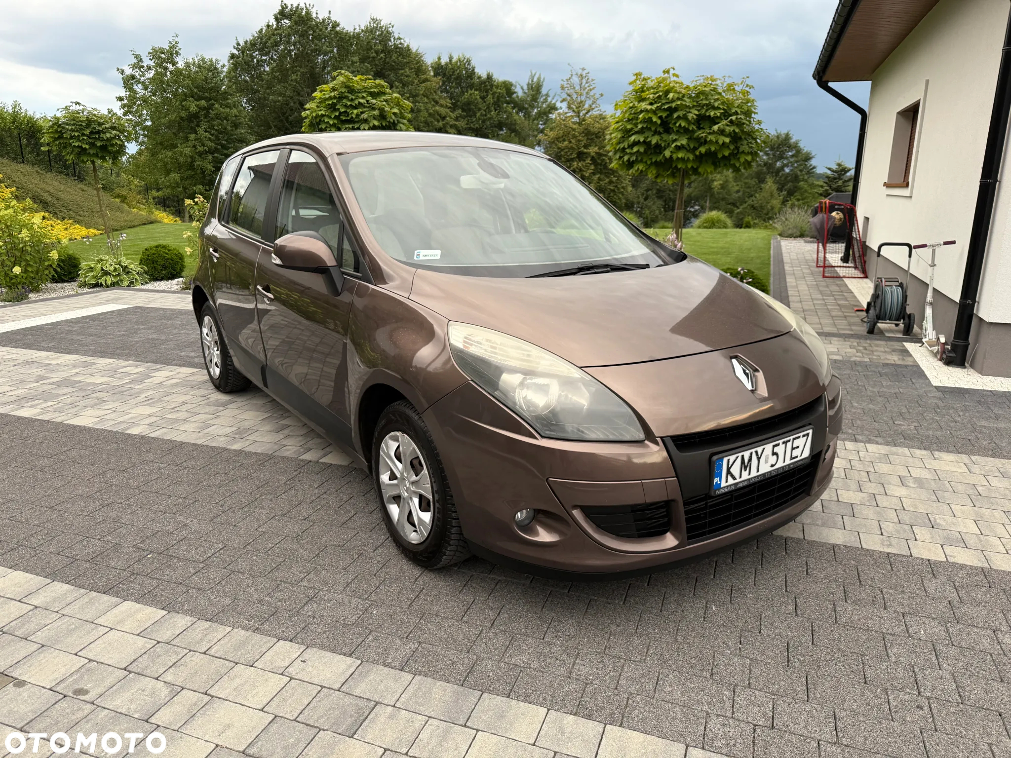 Renault Scenic 1.5 dCi Dynamique - 2