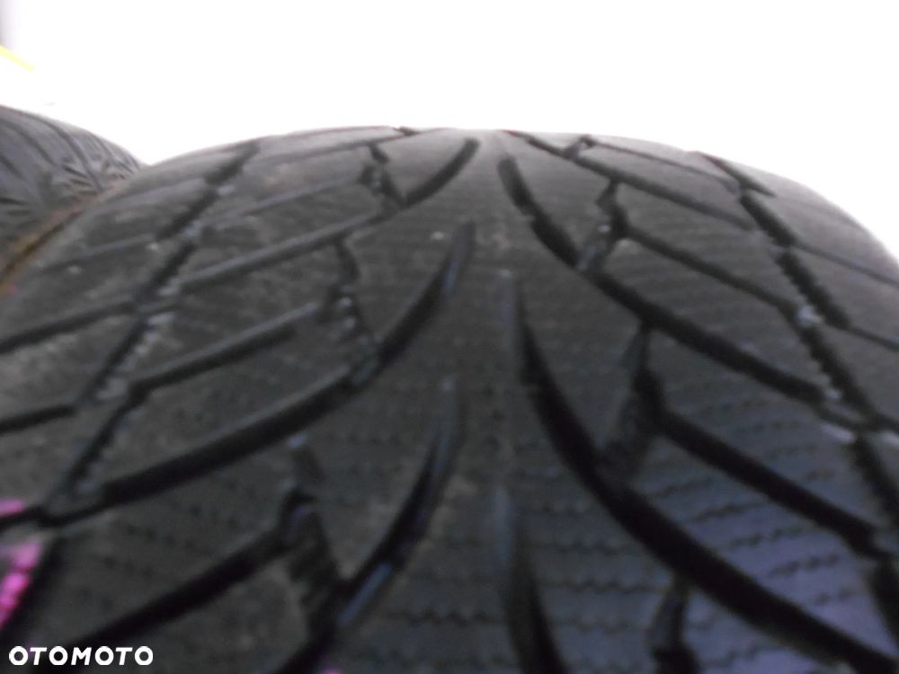 OPONY 195/55R16 NANKANG WINTER ACTIVA SV-3 DOT 3520 8.4MM - 4