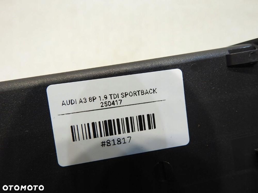 SCHOWEK WIZYTOWNIK AUDI A3 8P 8P0941561 - 4