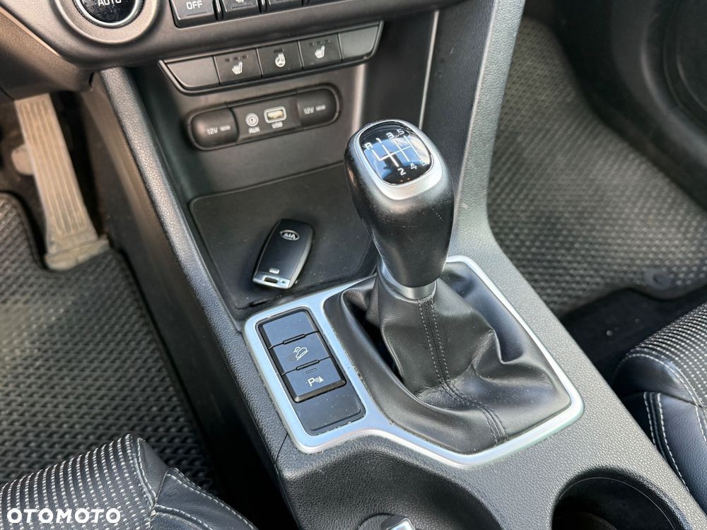 Kia Sportage - 23