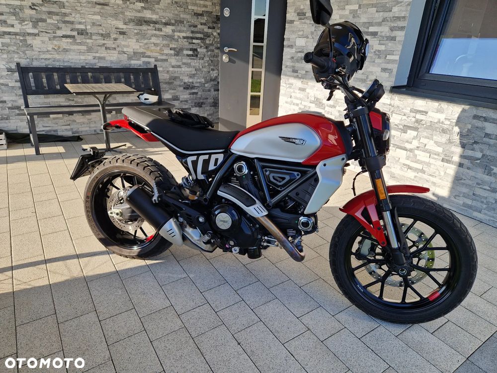 Ducati Scrambler - 1