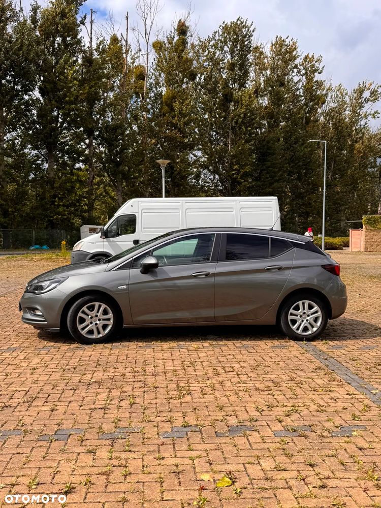 Opel Astra 1.4 T Elite - 24