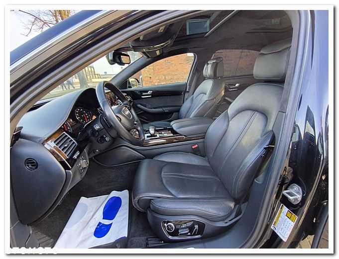 Audi A8 - 30