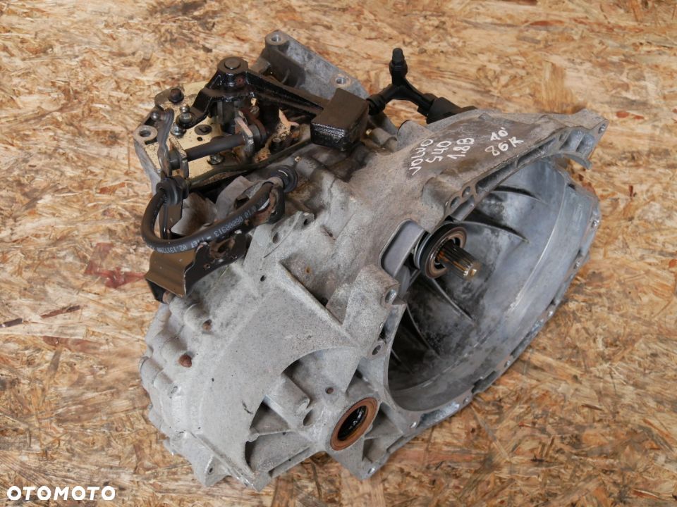 SKRZYNIA BIEGÓW VOLVO S40 V40 1.8B 06'  6N5R 7002 XC