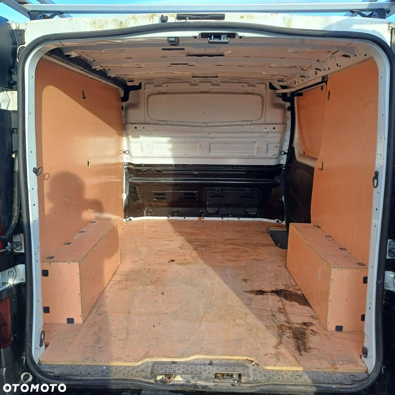 Nissan NV300 - 8