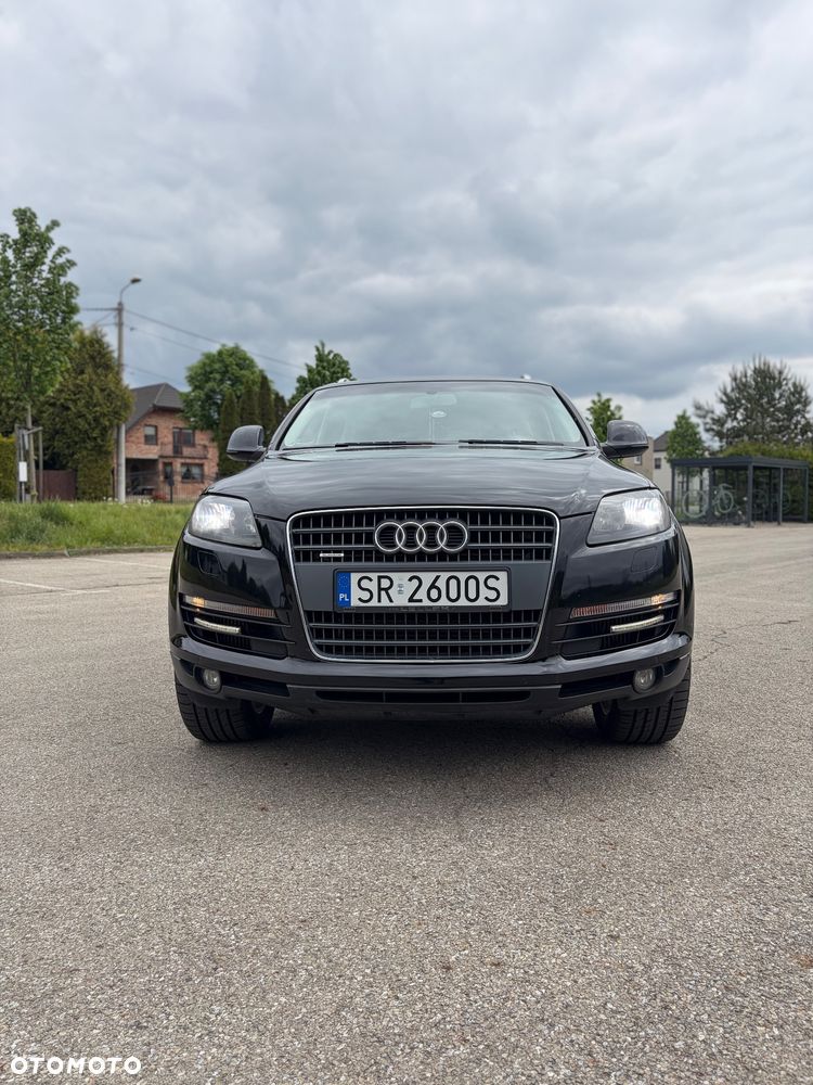 Audi Q7 - 4