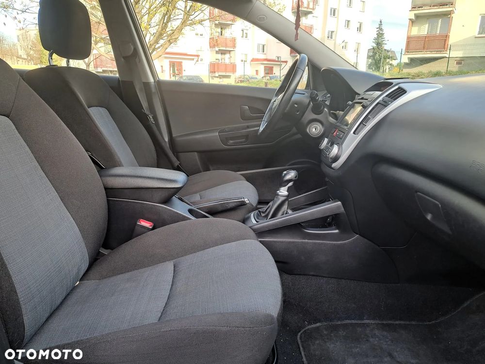 Kia Ceed 1.4 CVVT Edition 7 - 8