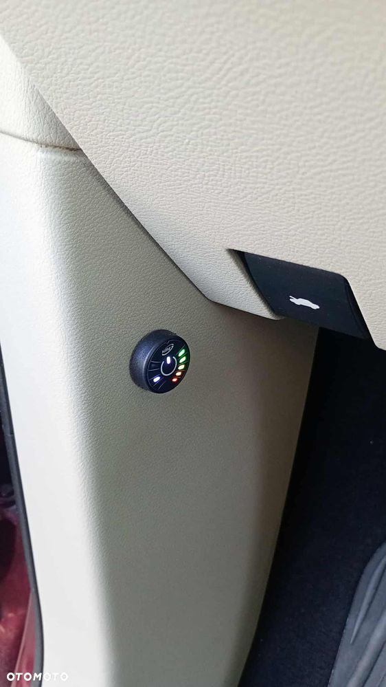 Chrysler Pacifica - 13