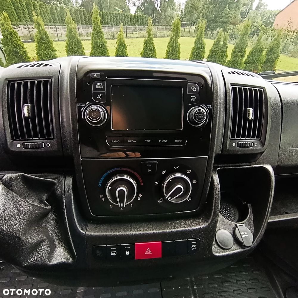 Peugeot Boxer - 24