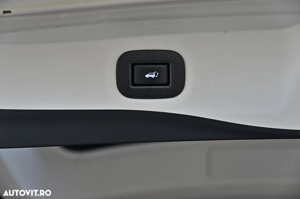 Nissan X-Trail 2.0 dCi ALL-MODE 4x4i Xtronic Tekna - 35