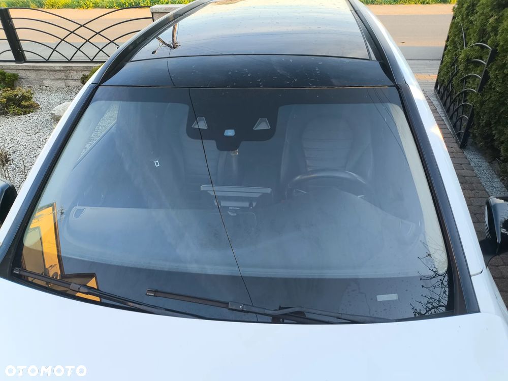 Mercedes-Benz GLC 250 d 4Matic 9G-TRONIC AMG Line - 28