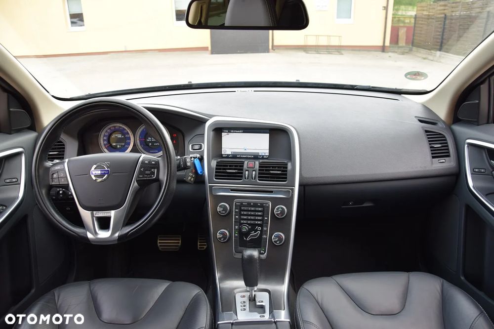 Volvo XC 60 - 18