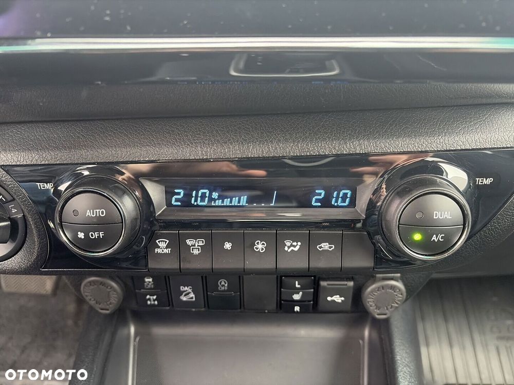 Toyota Hilux 2024
