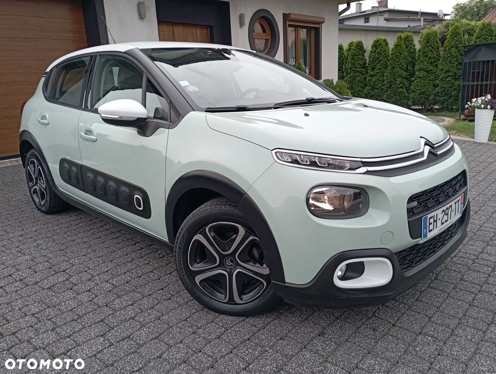 Citroën C3 Pure Tech 82 SHINE - 4