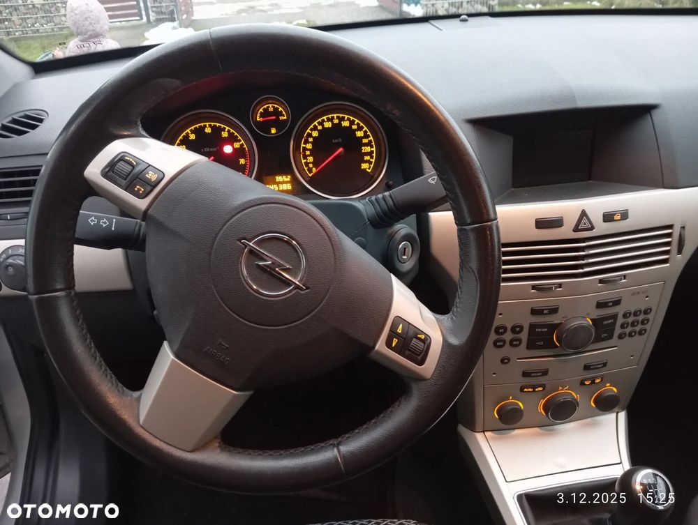 Opel Astra 1.6 Edition - 3